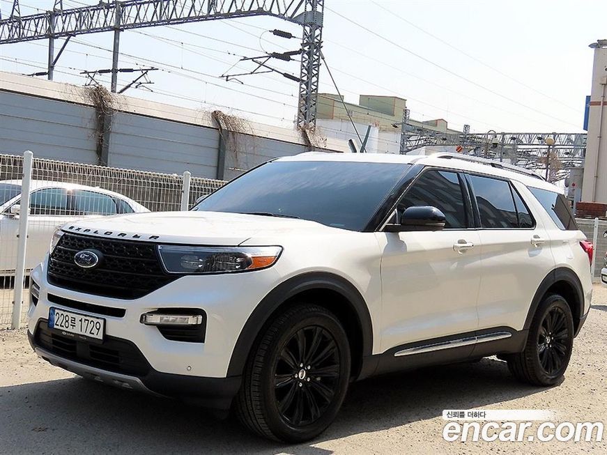 Ford Explorer 2022