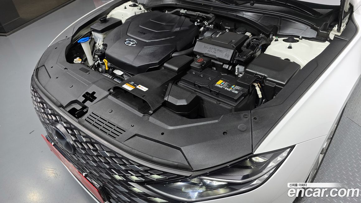 Hyundai Grandeur 2020