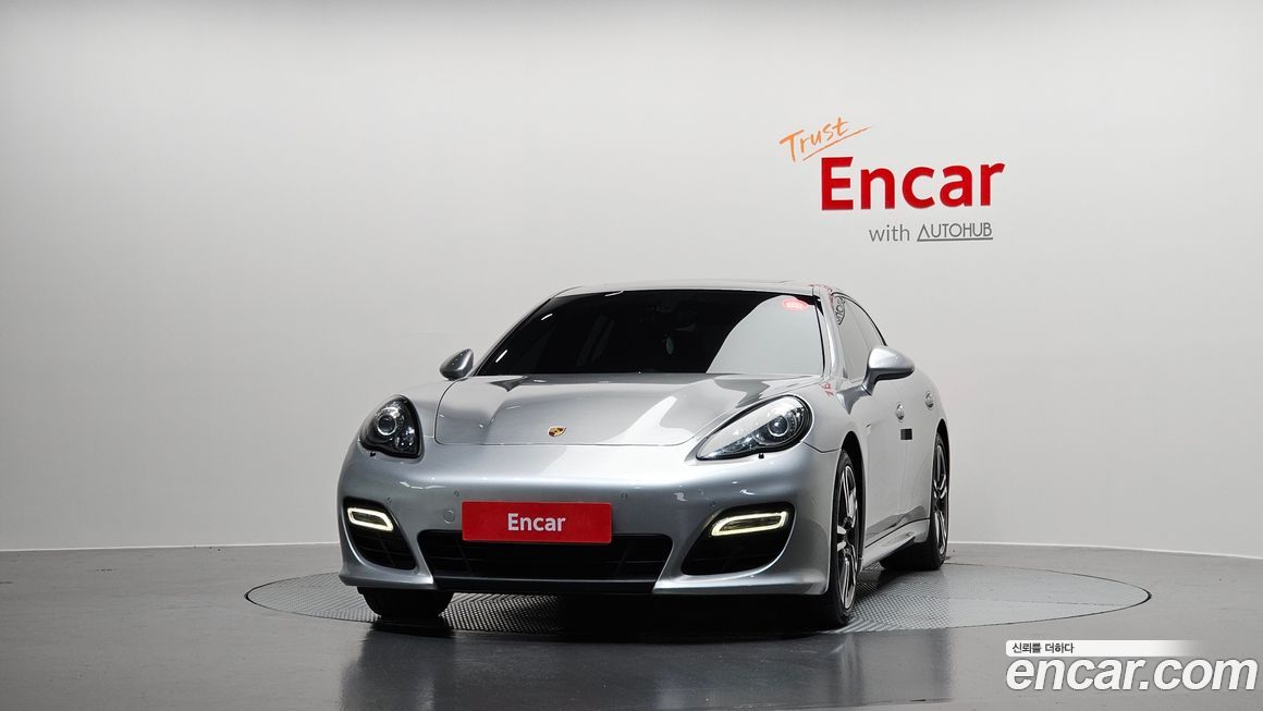 Porsche Panamera 2013