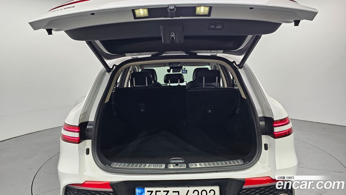 Genesis GV70 2024