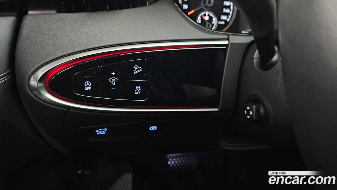 Genesis GV70 2024