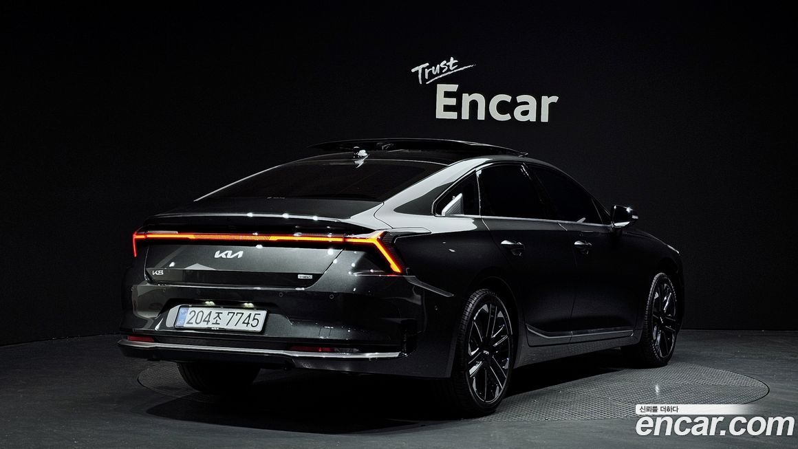 Kia K8 2025