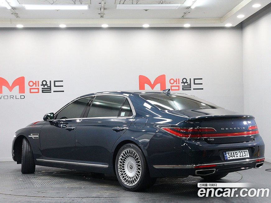 Genesis G90 2021