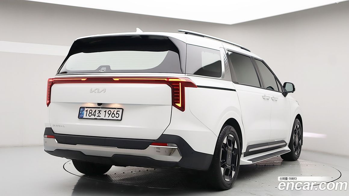 Kia Canival 2025