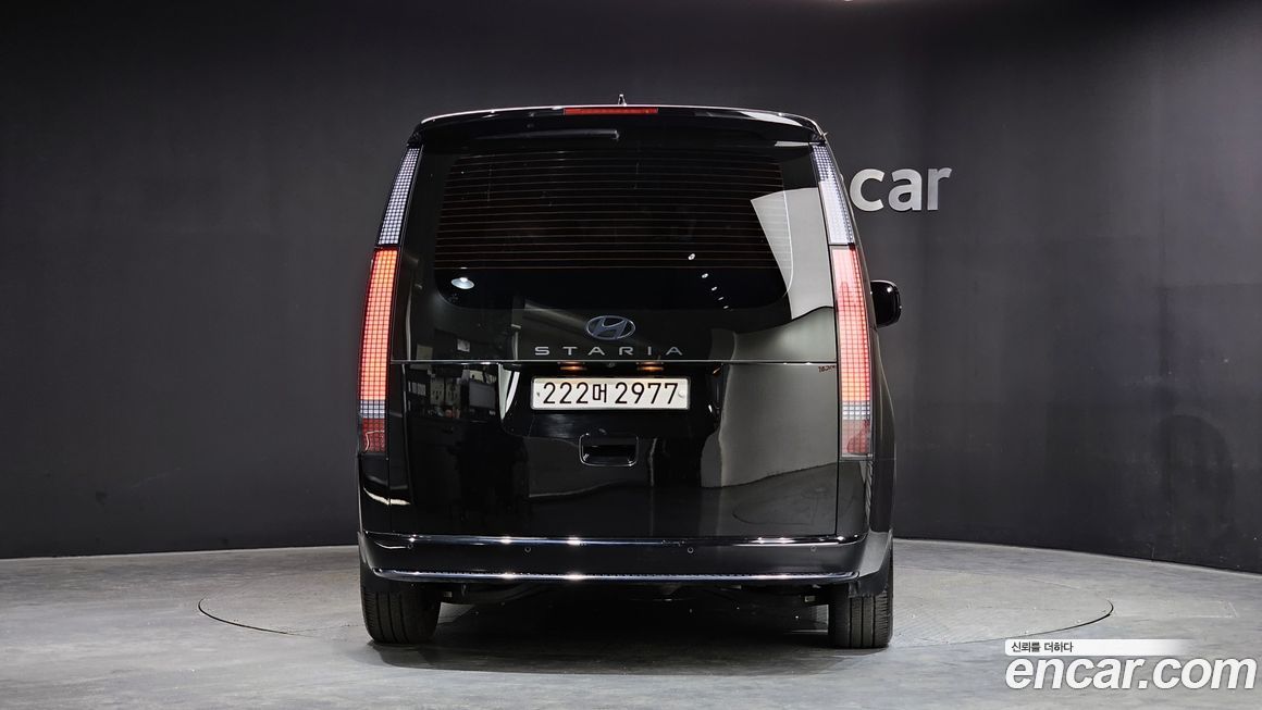 Hyundai Staria 2025