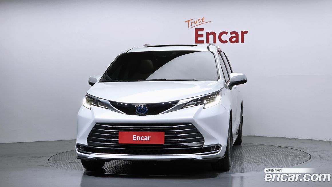 Toyota Sienna 2023