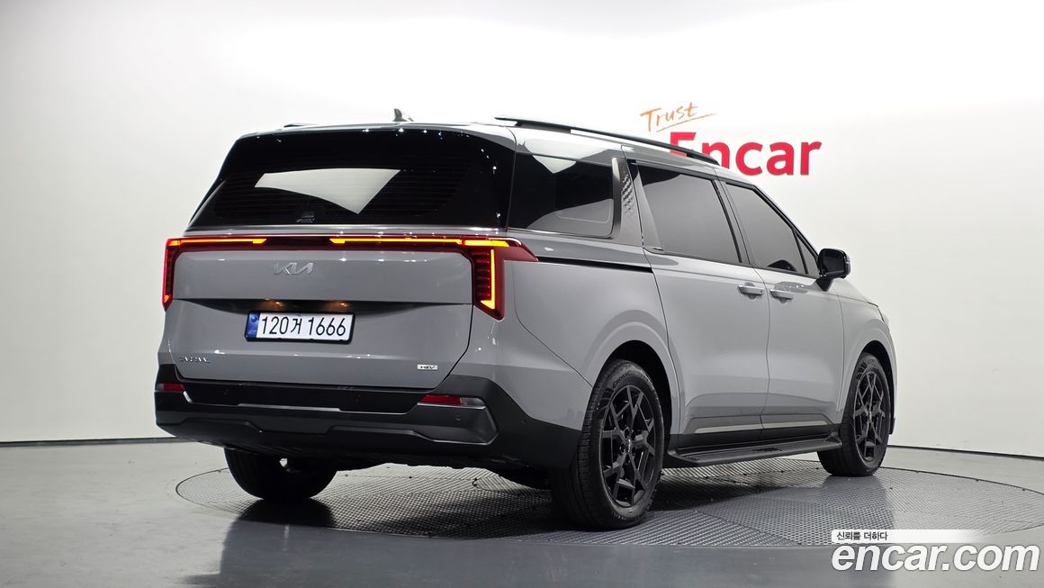 Kia Canival 2025