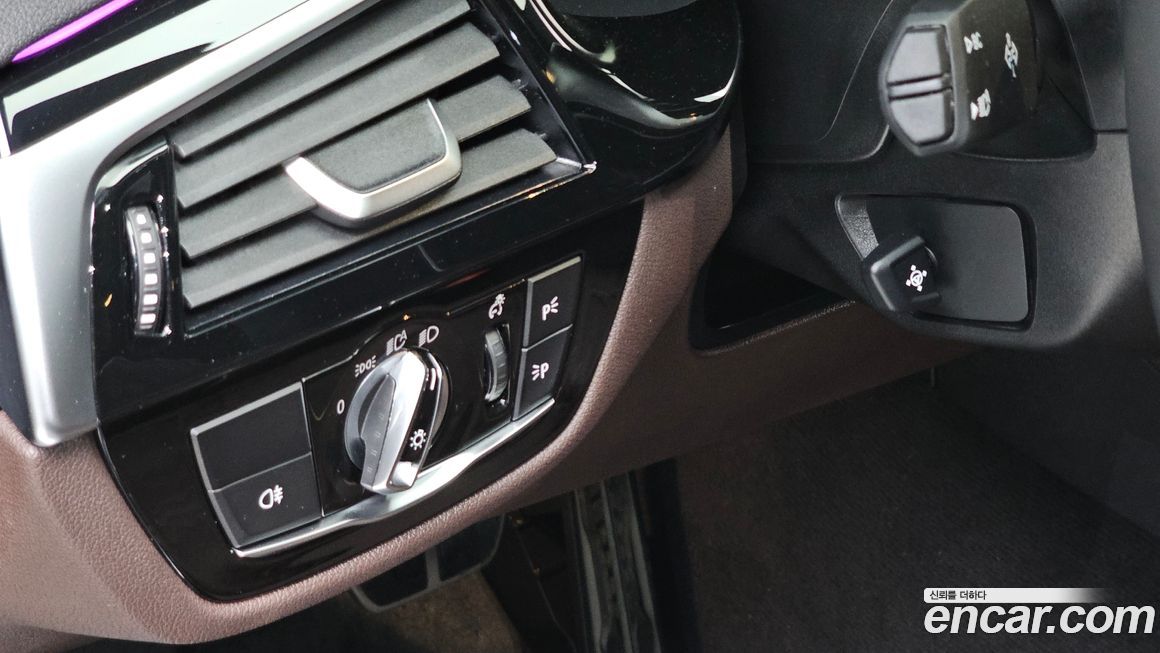 BMW Gran Turismo 2024