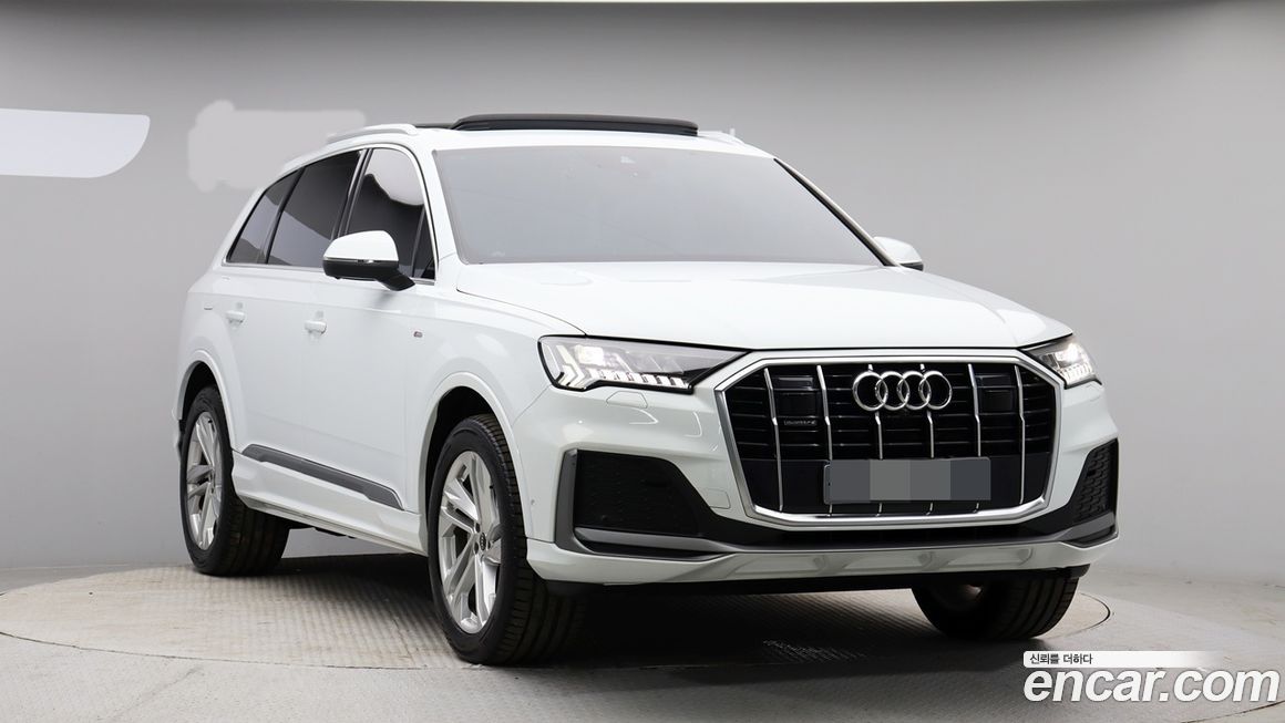 Audi Q7 2021