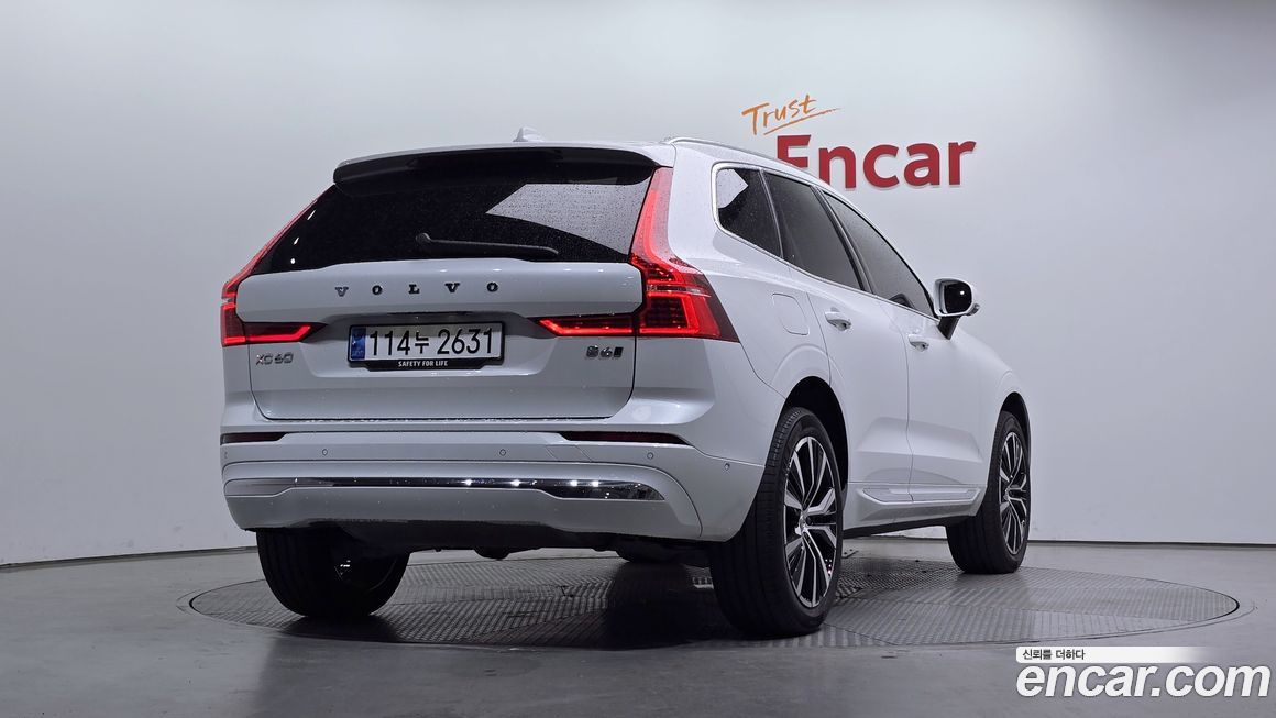 Volvo XC60 2024