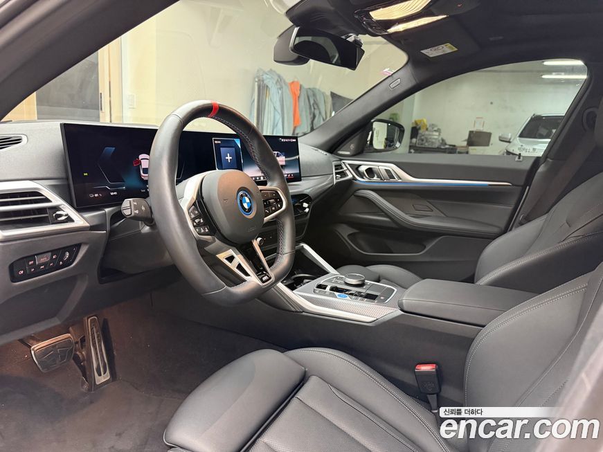 BMW i4 2025