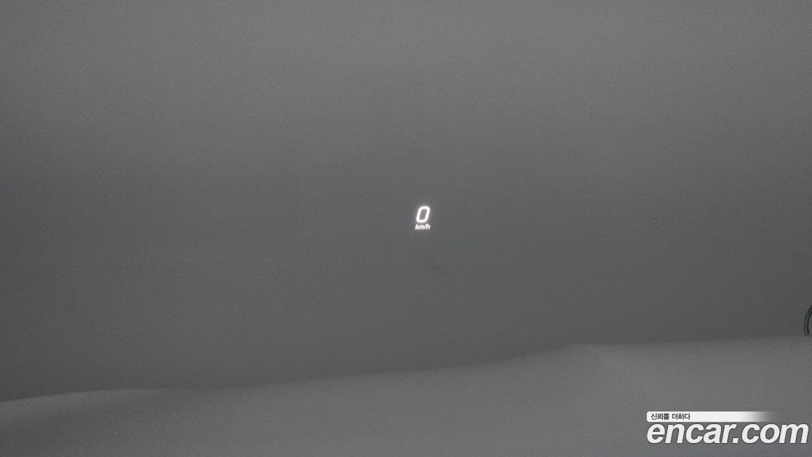 Mercedes-Benz E-Class 2025