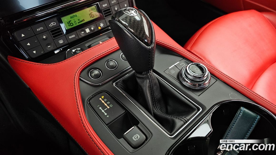 Maserati GranTurismo 2019