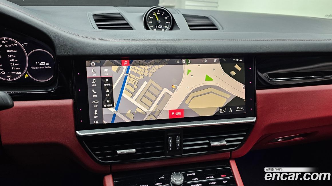 Porsche Cayenne 2021