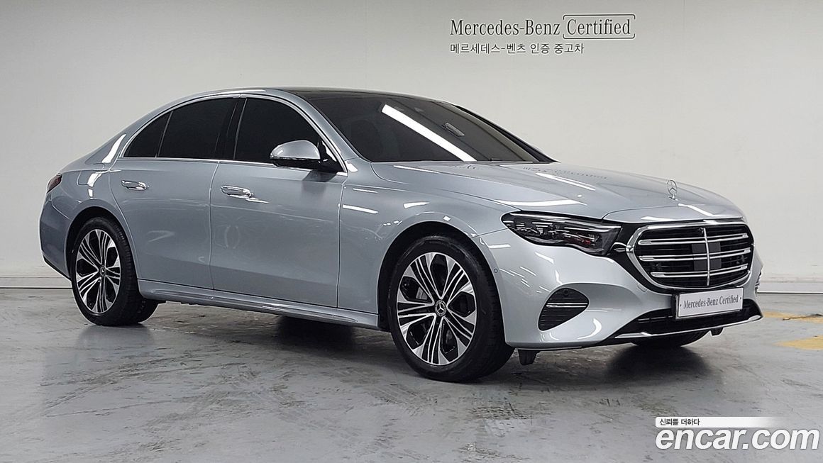 Mercedes-Benz E-Class 2025