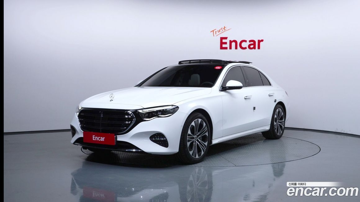 Mercedes-Benz E-Class 2025