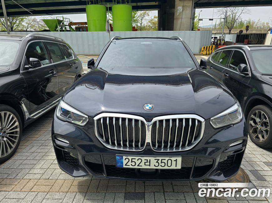 BMW X5 2021