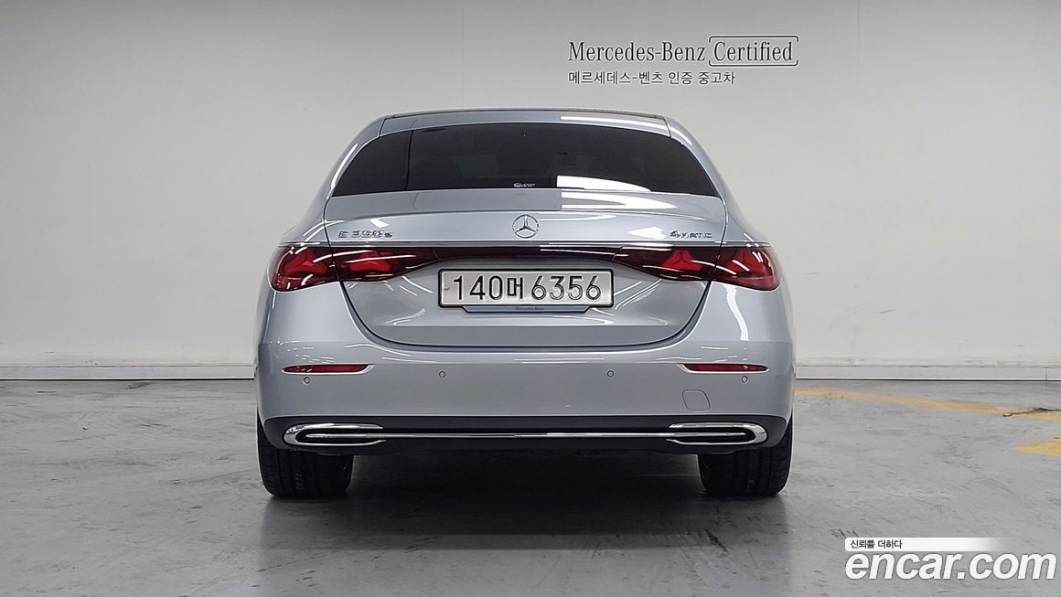 Mercedes-Benz E-Class 2025