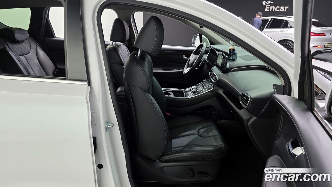 Hyundai Santafe 2022