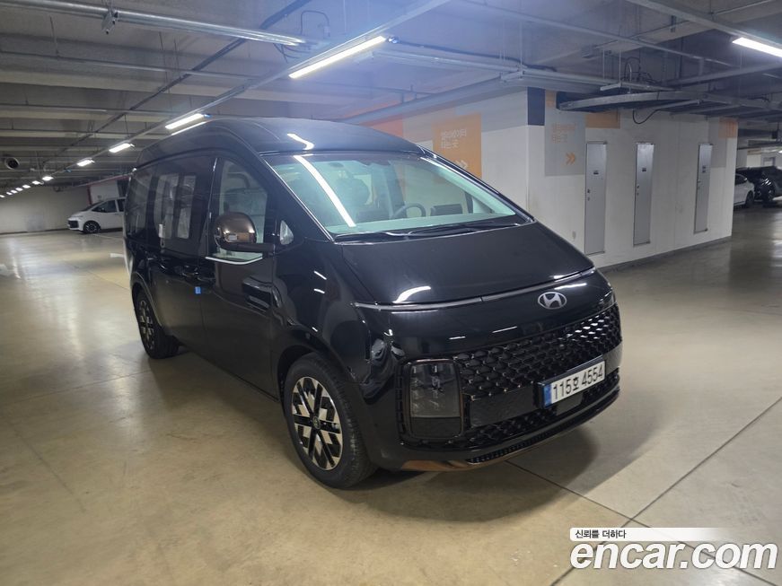 Hyundai Staria 2025