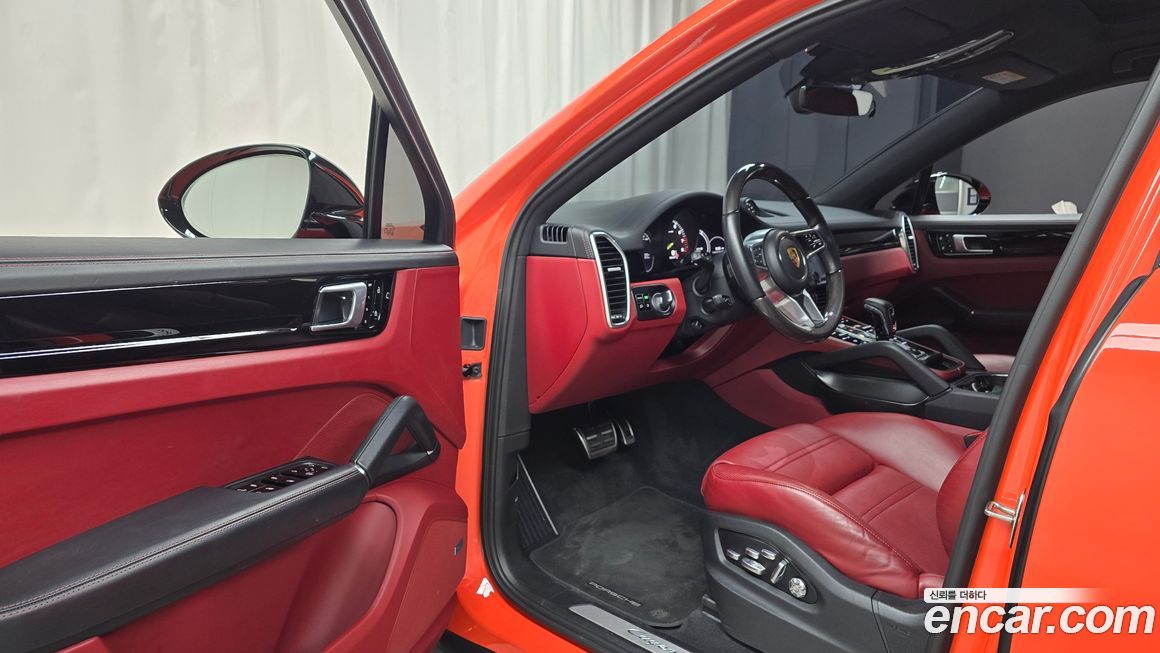 Porsche Cayenne 2020