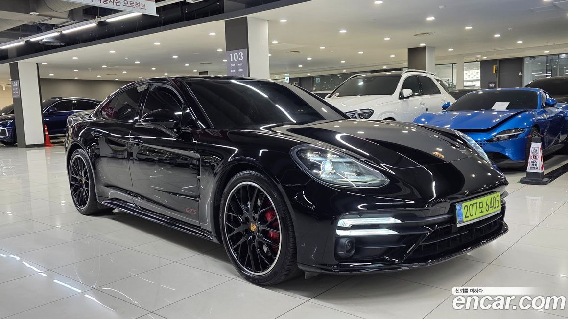 Porsche Panamera 2020