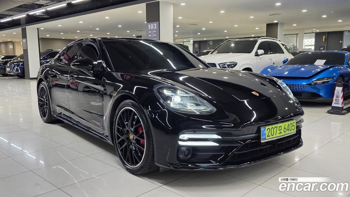 Porsche Panamera 2020