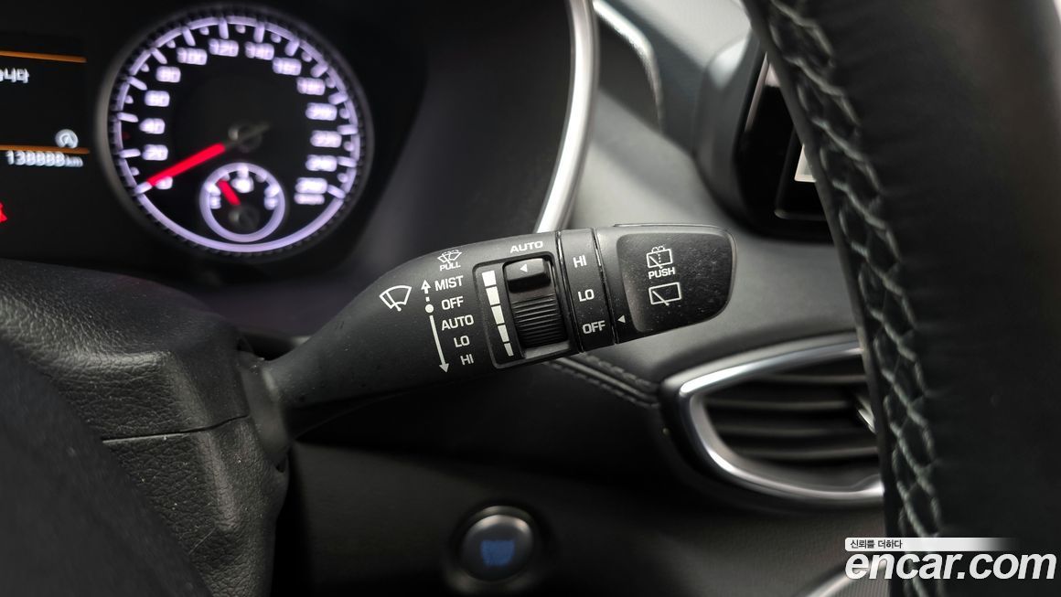 Hyundai Santafe 2022