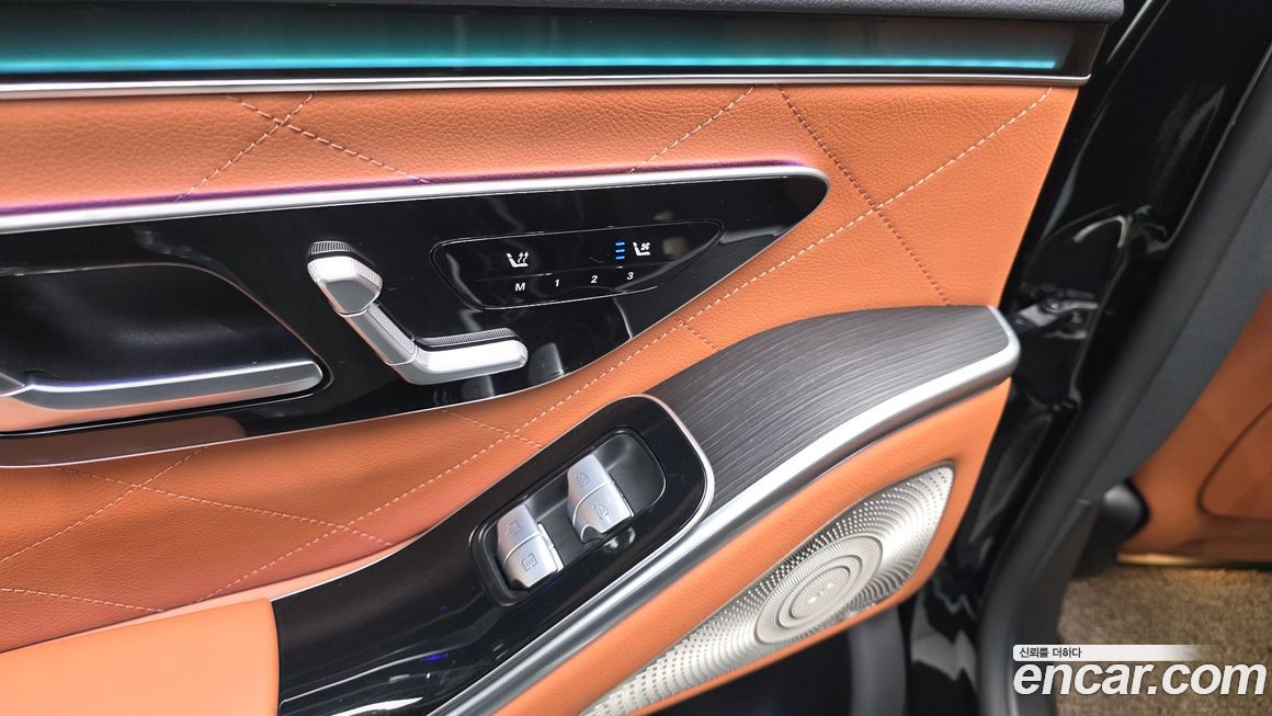 Mercedes-Benz S-Class 2022