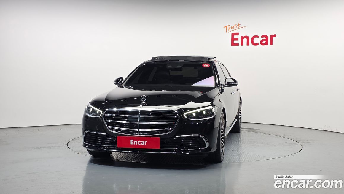 Mercedes-Benz S-Class 2021