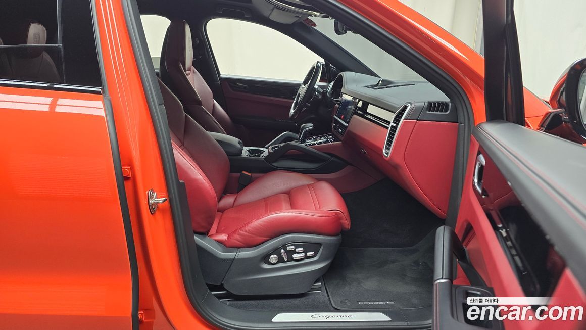 Porsche Cayenne 2020