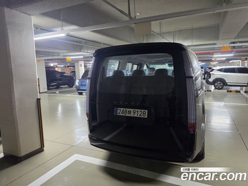 Hyundai Staria 2025