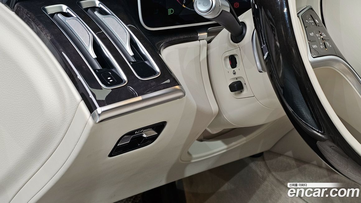 Mercedes-Benz S-Class 2022