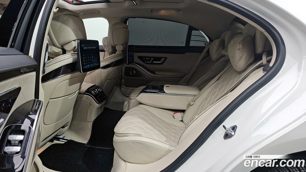 Mercedes-Benz S-Class 2022