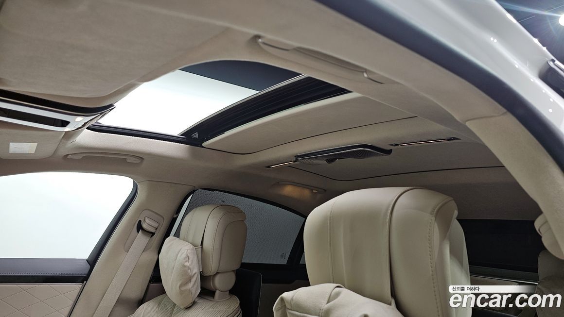 Mercedes-Benz S-Class 2022