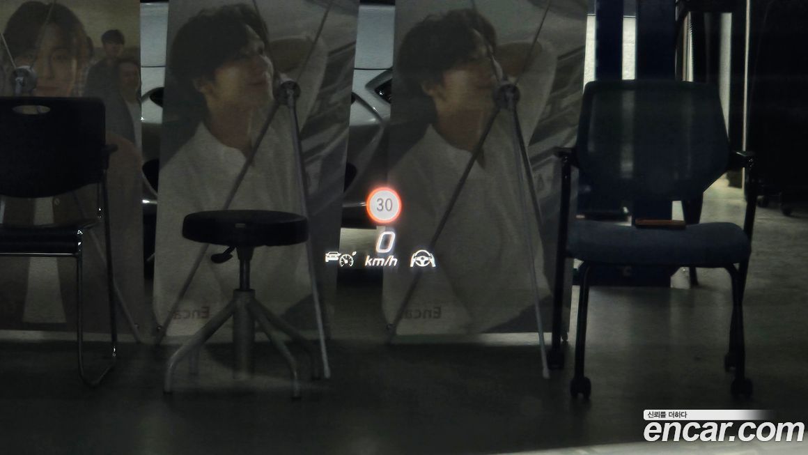 Mercedes-Benz S-Class 2025