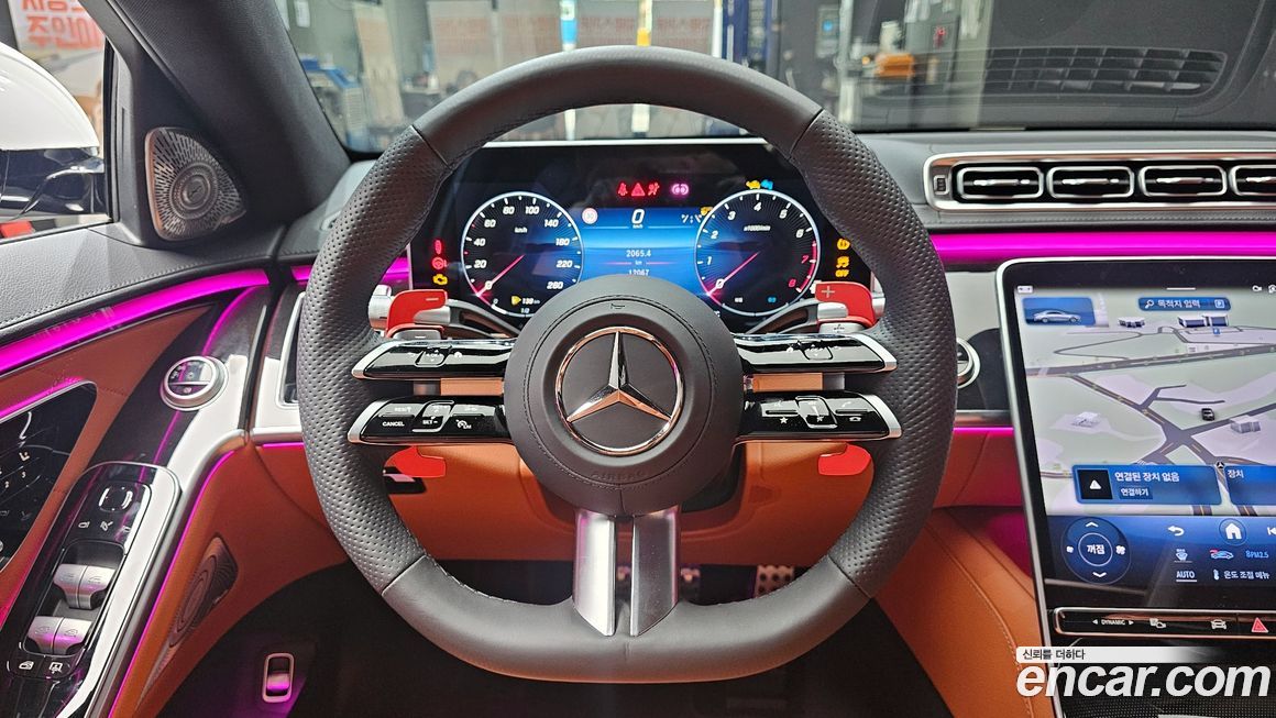 Mercedes-Benz S-Class 2025