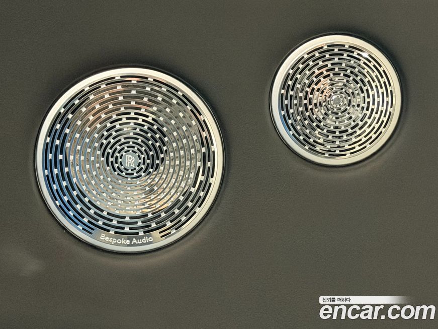 Rolls-Royce Ghost 2024