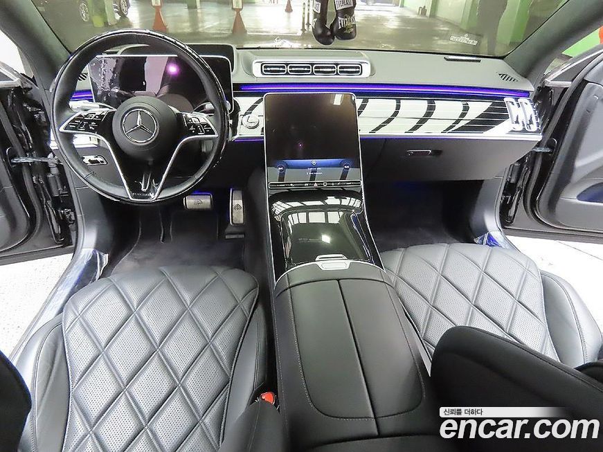 Mercedes-Benz S-Class 2024