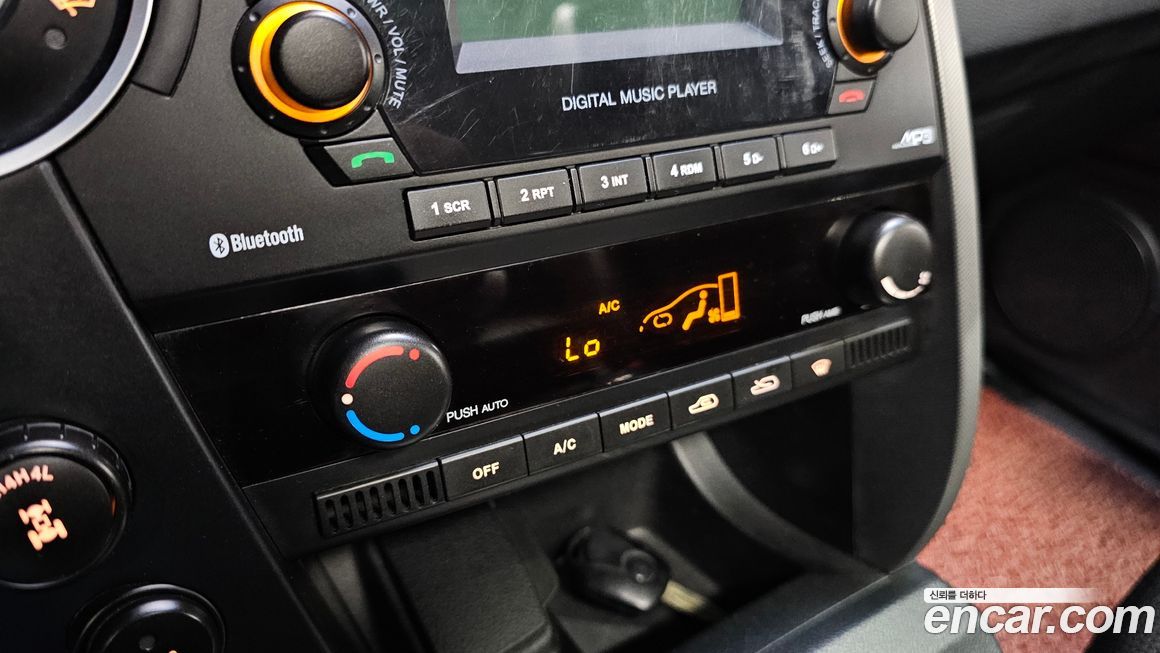 KG_Mobility_Ssangyong KORANDO 2014