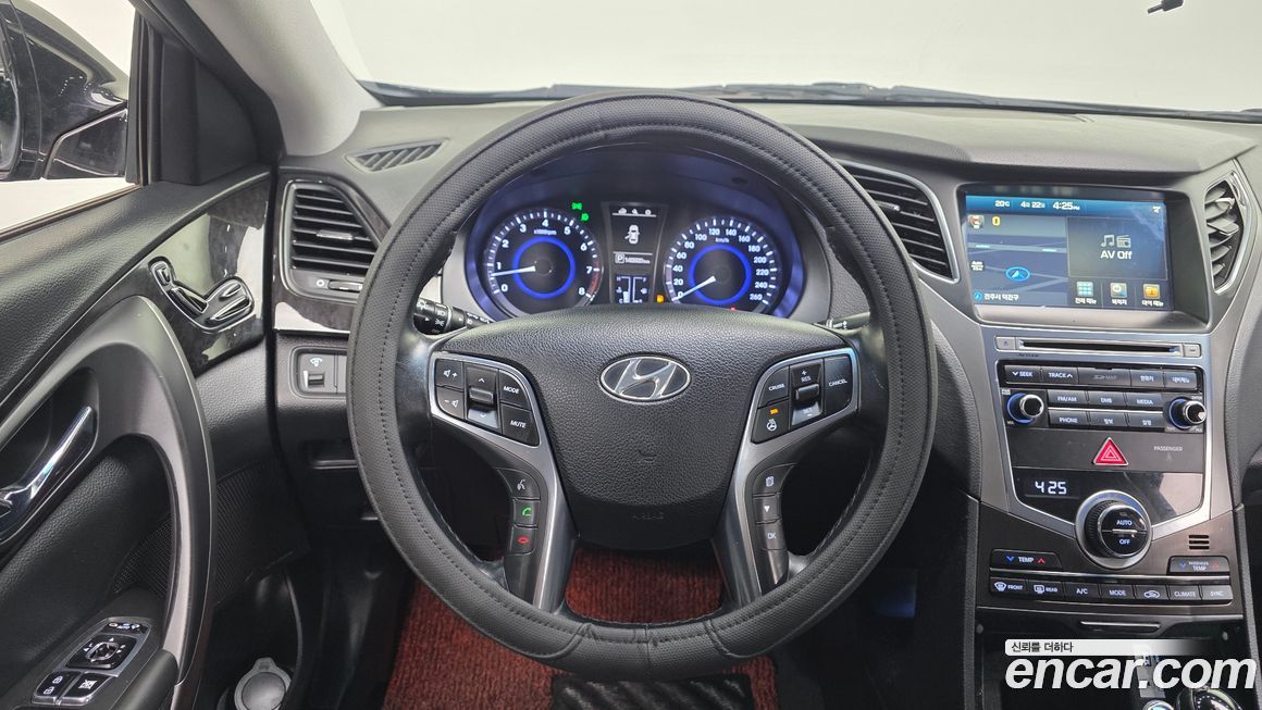 Hyundai Grandeur 2015