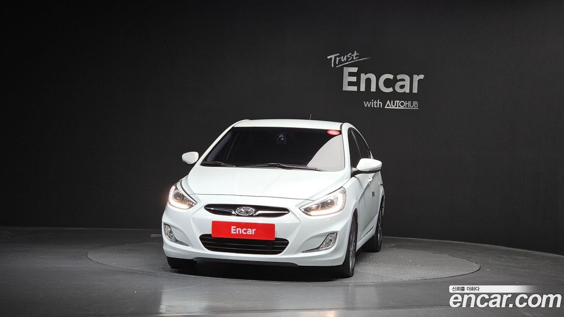 Hyundai Accent 2014