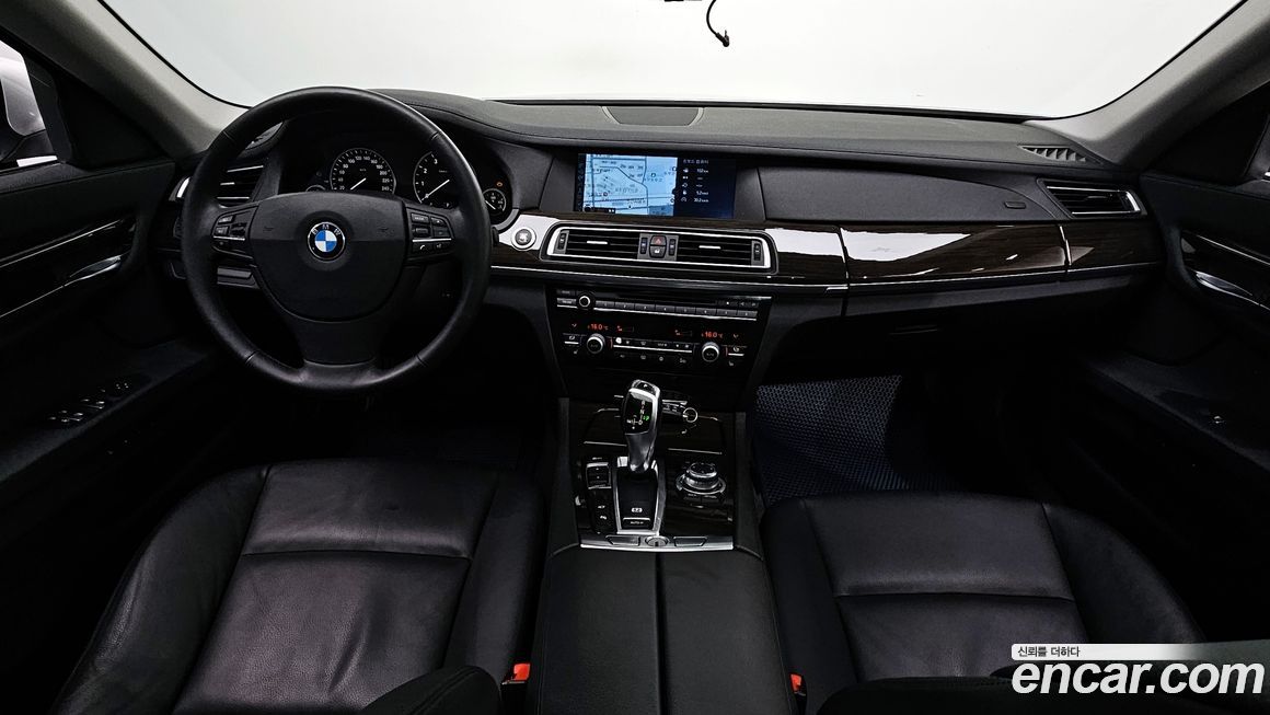 BMW 7-Series 2009