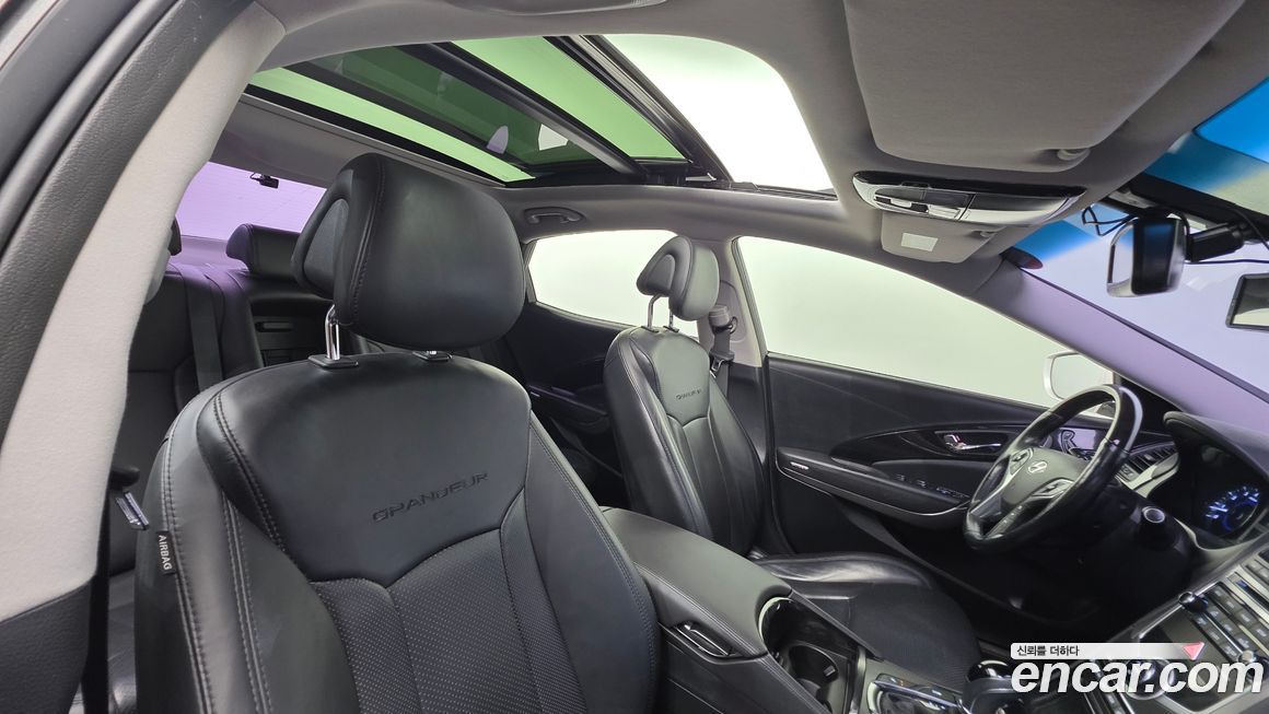 Hyundai Grandeur 2015