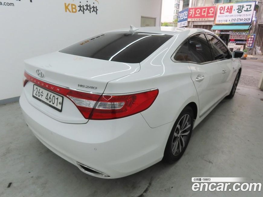 Hyundai Grandeur 2011