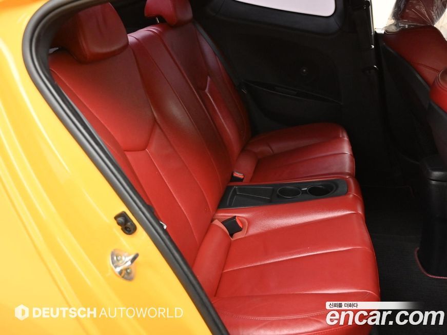 Hyundai Veloster 2015