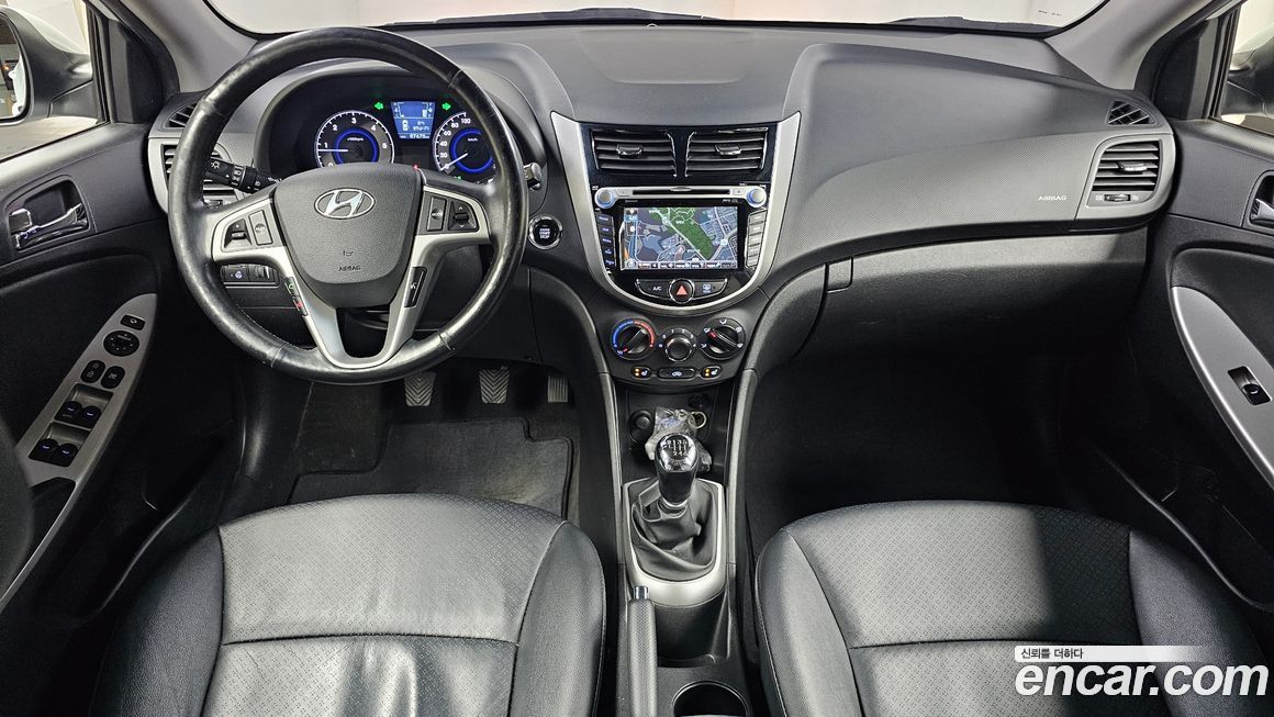 Hyundai Accent 2014