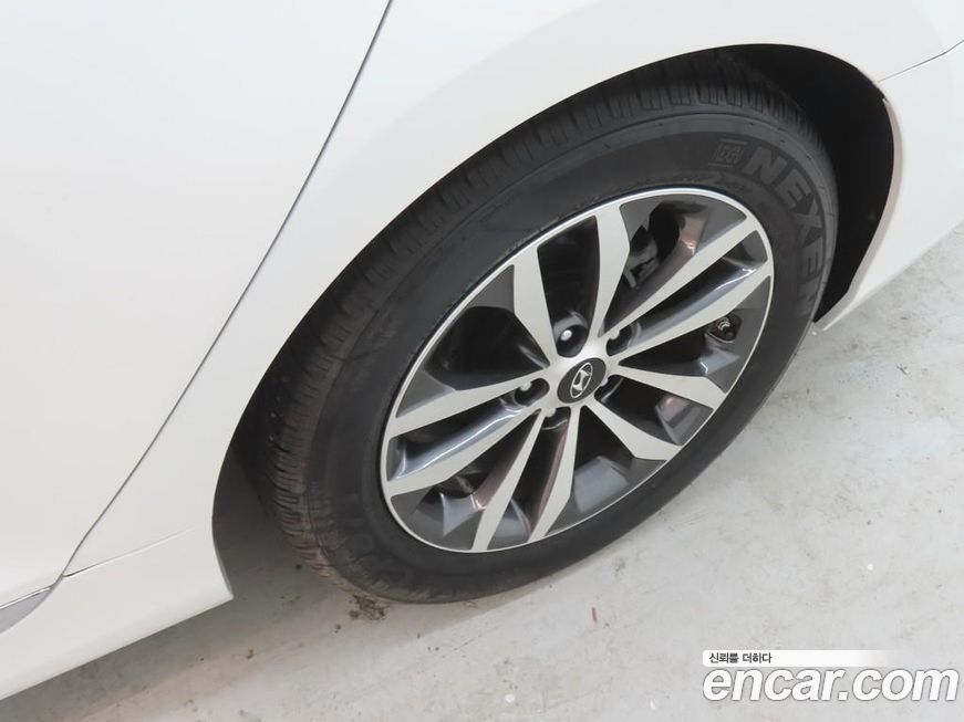 Hyundai Grandeur 2011