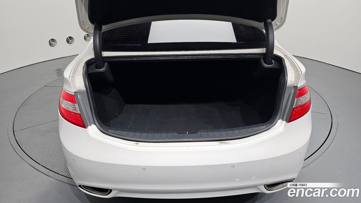 Hyundai Grandeur 2013