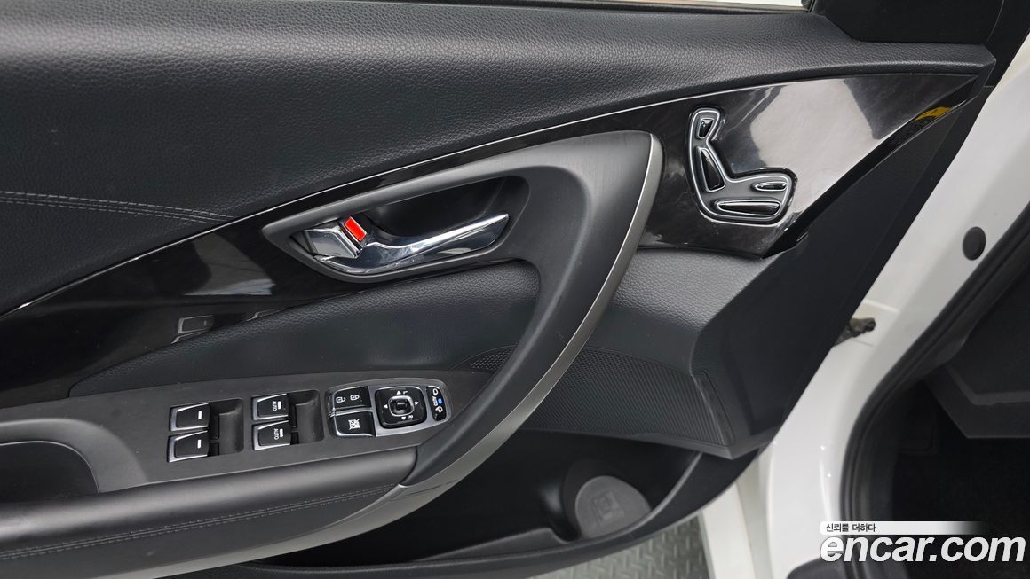 Hyundai Grandeur 2015